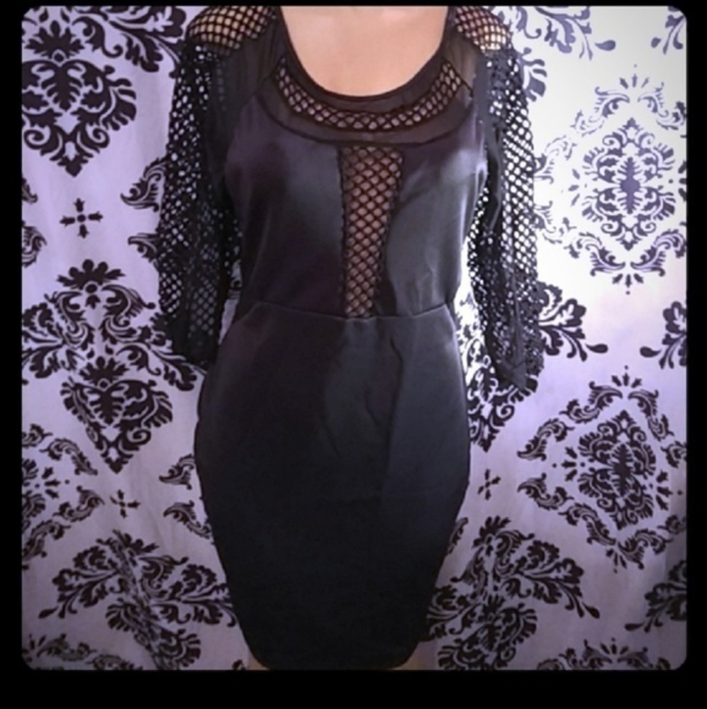 COPY - Very sexy plus size black dress